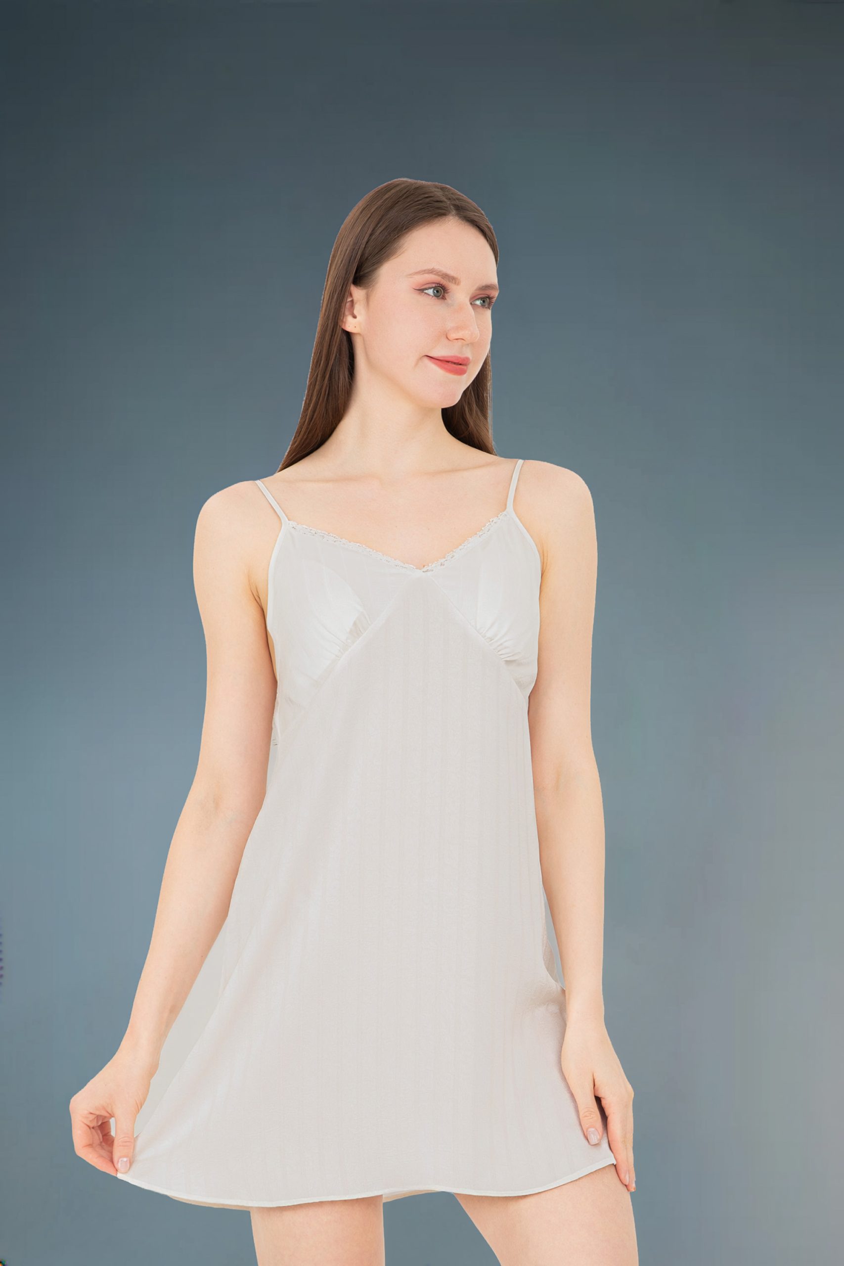 RNUV Ivory Whisper Lace Robe Set - Image 6