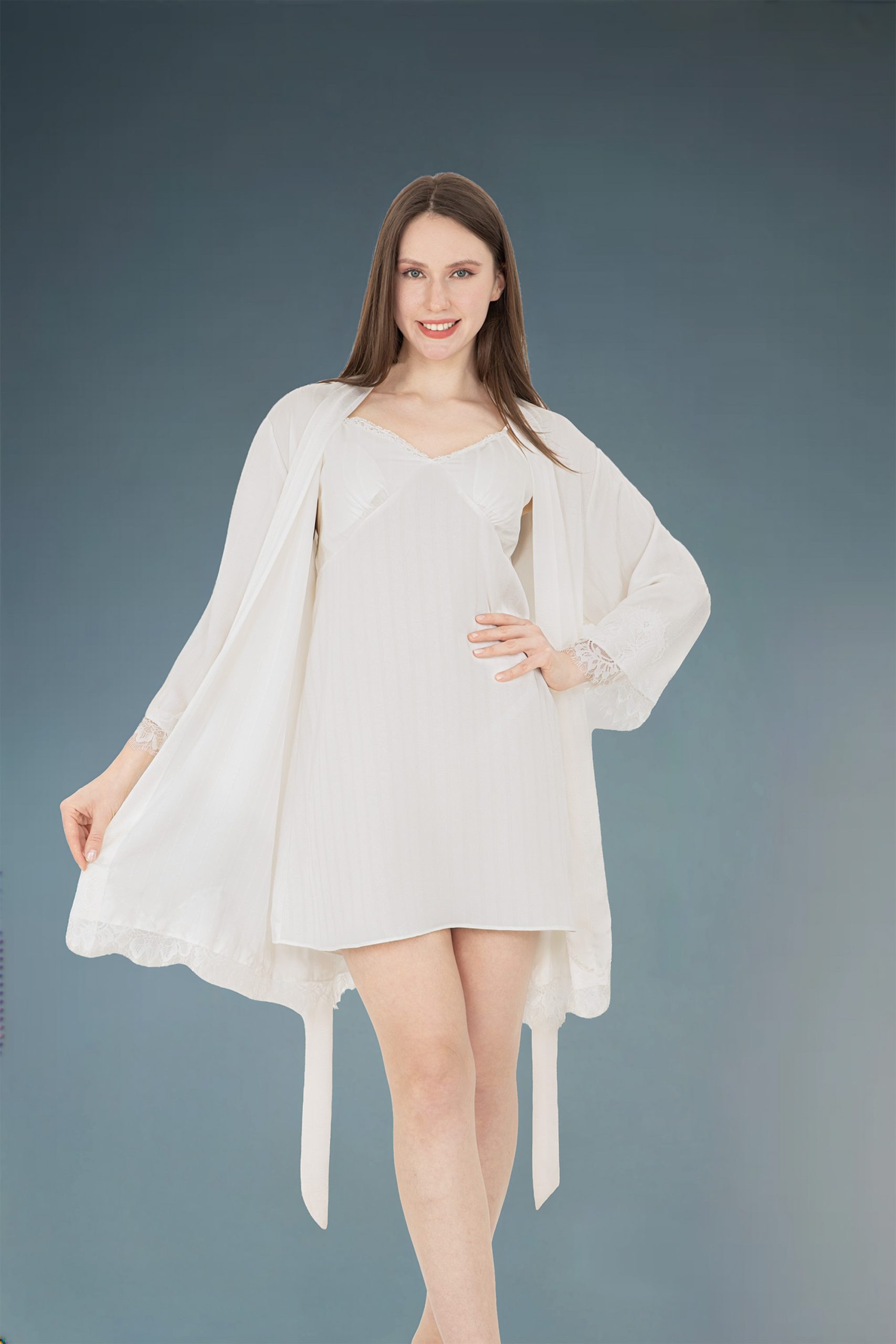 RNUV Ivory Whisper Lace Robe Set