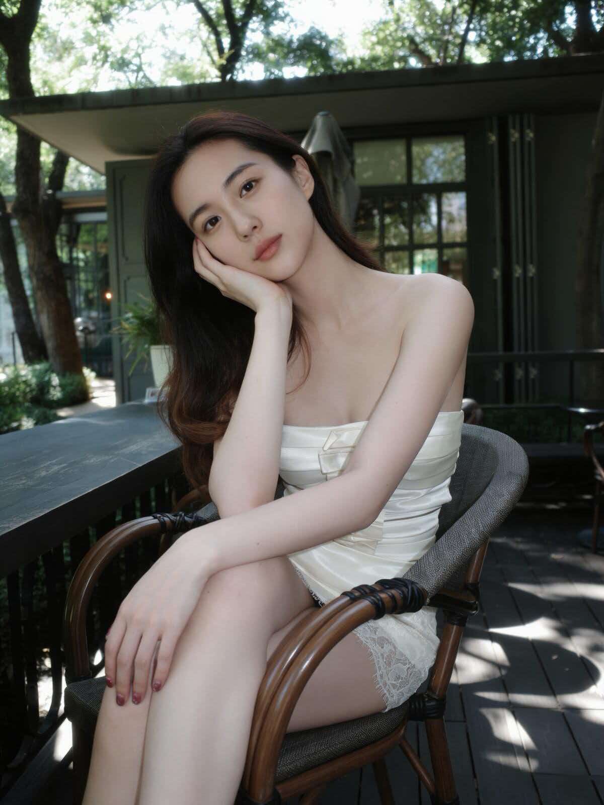 RNUV Ivory Bow Acetate Satin Mini Dress - Image 6